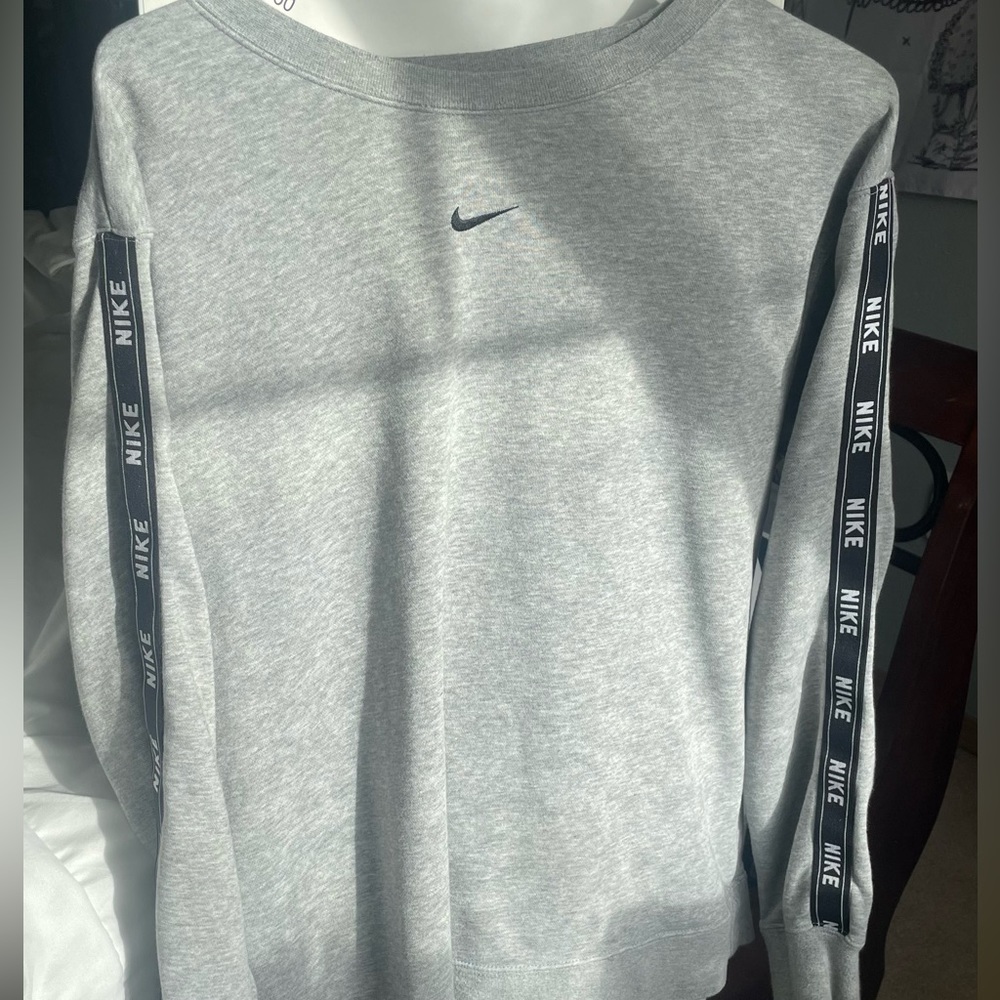 Grey Nike Crewneck